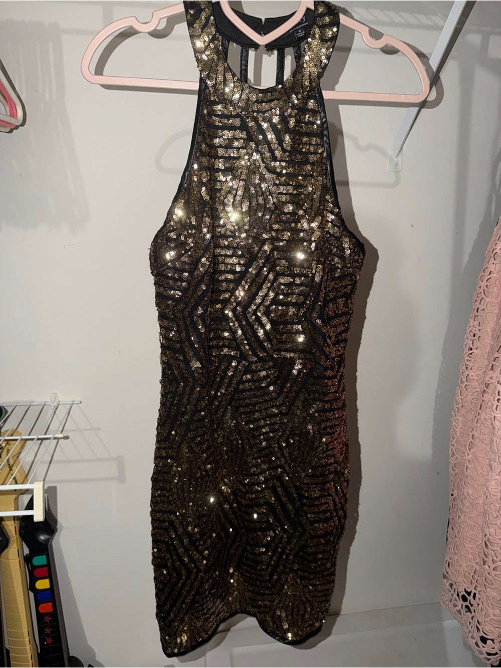 Privy Gold & Black Sequin Bodycon Cocktail Dress Size Medium